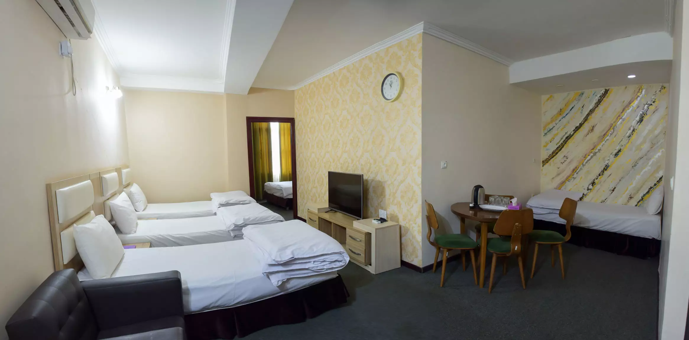 Alibaba https://cdn.alibaba.ir/ostorage/hotel-accommodation-images/6964adb046ae9d8e6fb499ac_سوييت 6 تخته رو به دريا.webp